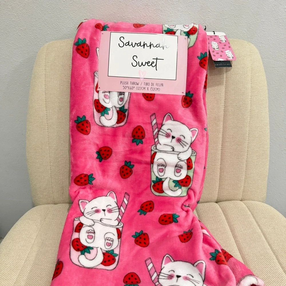 NEW Savannah Sweet Plush Throw Blanket Cat Strawberry Boba Kawaii